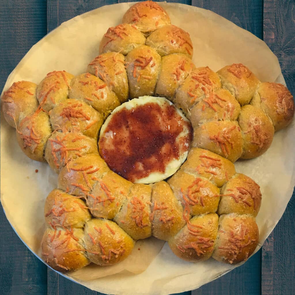 Sweet Potato Star Bread Roll