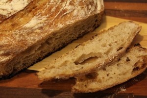 10-percent-whole-wheat-loaf_0010_thu