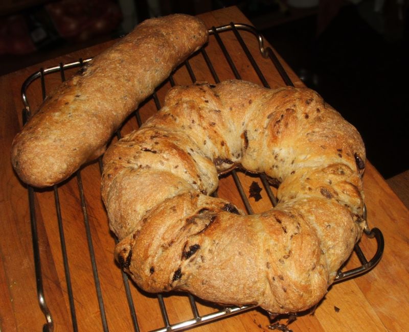 Flaxseed Prune Bread