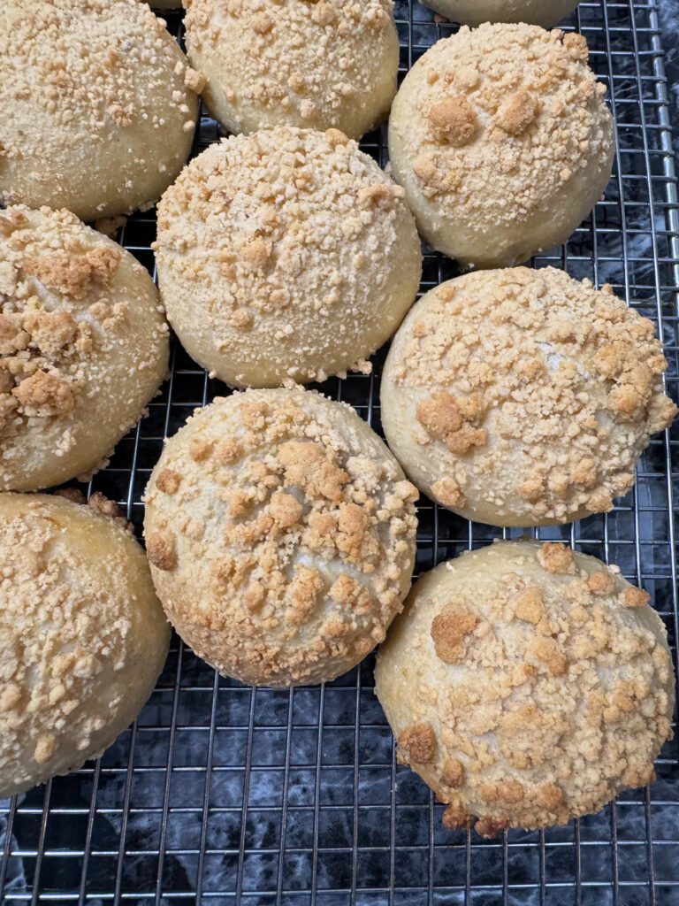 Soboro Ppang Korean Peanut Streusel Buns