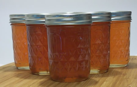 Apple Jelly ready to eat or use as pectin
