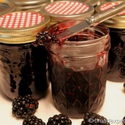 Old fashion blackberry jam