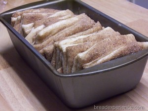 cinnamon-pull-apart-bread 033