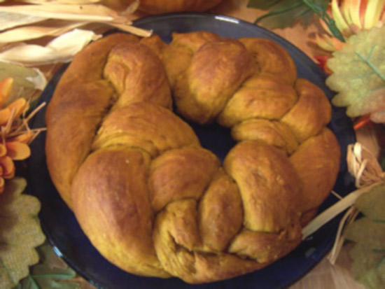 Pumpkin Bread Wreath