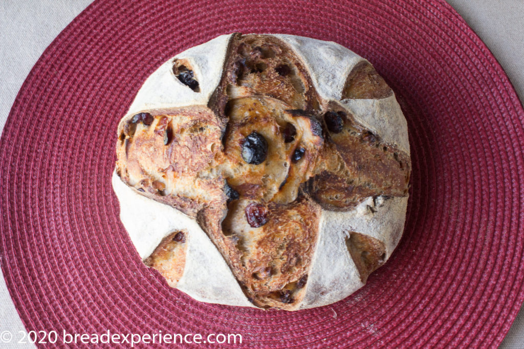 Fruity Pain au Levain with Nuts