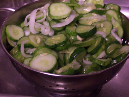 draining water from cucumbers