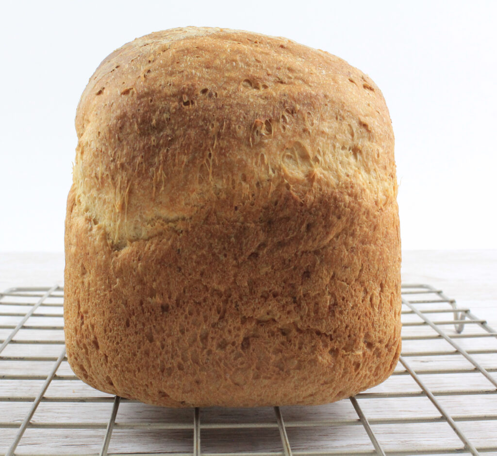 Old Fashioned Oatmeal Bread Machine Recipe for your Bread Maker