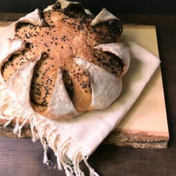 Pane Incamiciato Petal-Style Bread