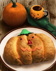 festive pumpkin bread