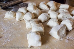 potato-rosemary-semolina-rolls-2