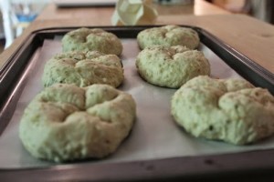 quinoa-onion-rosemary-rolls_123