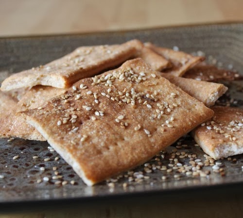 sesame-crackers