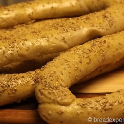 KAMUT Sesame Bread Rings