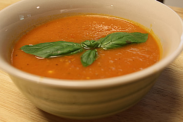 Slow Cooker Tomato Herb Soup