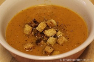 soup-with-croutons_1568_thumb[2]