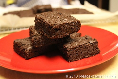 sourdough-brownies on plate