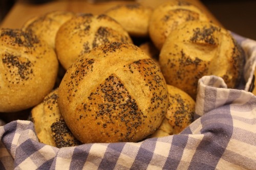 light wheat poppy seed rolls