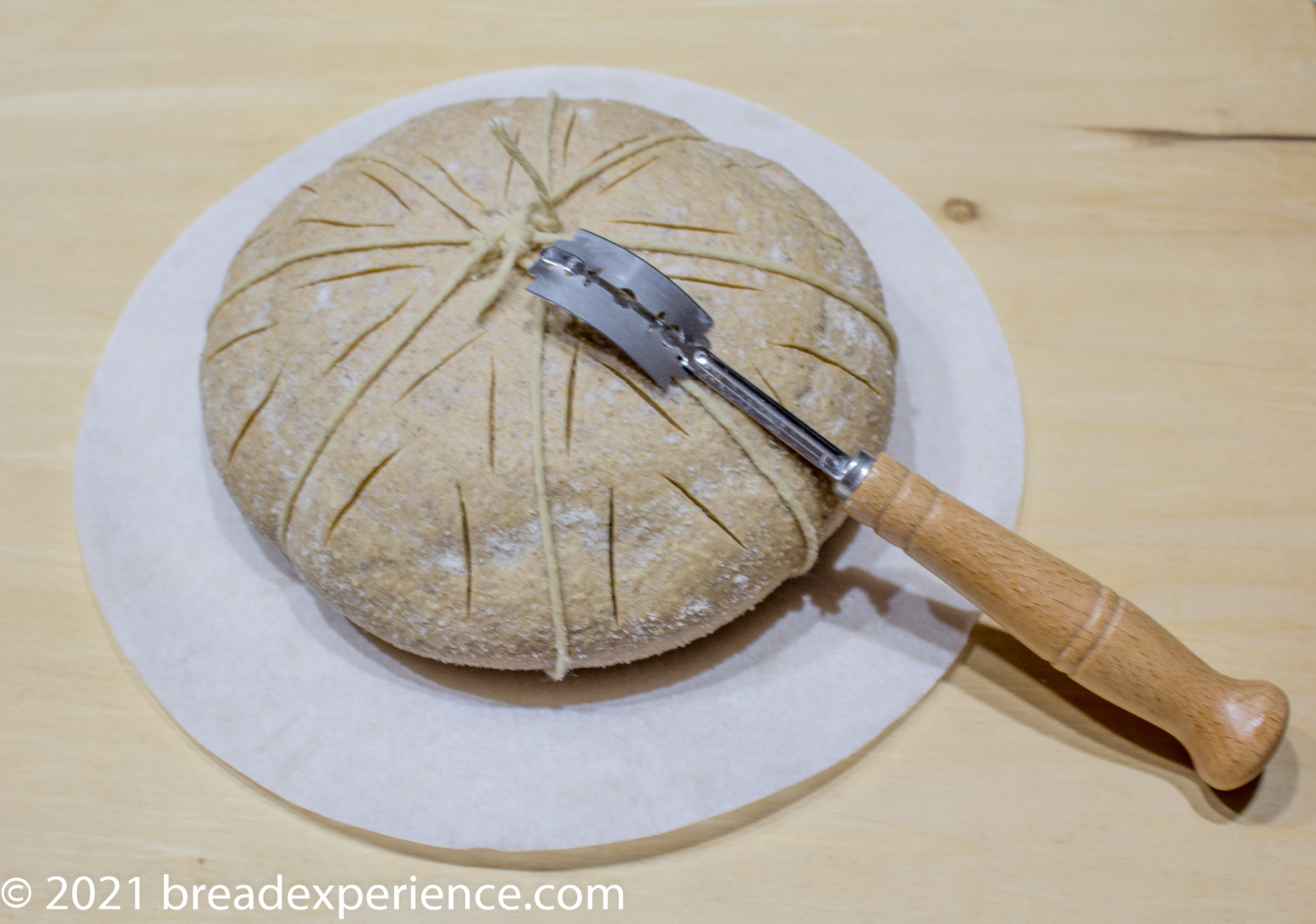 Loaf scored with curved lame