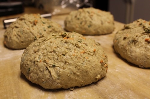 spelt-rye-carrot-bread_110