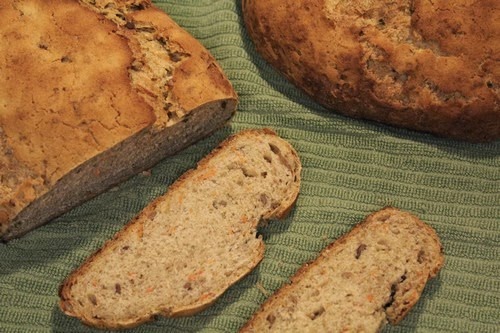 Spelt Rye Carrot Bread Crumb