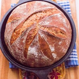 STOUT, RYE AND PUMPKIN SOURDOUGH