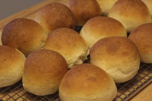 yeast-rolls_2139